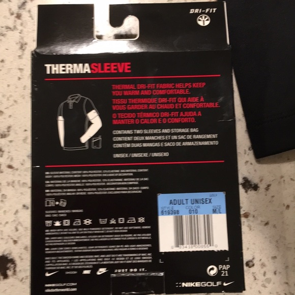 ❤️NIB!!! ❤️Nike Therma Sleeve. - Picture 8 of 8